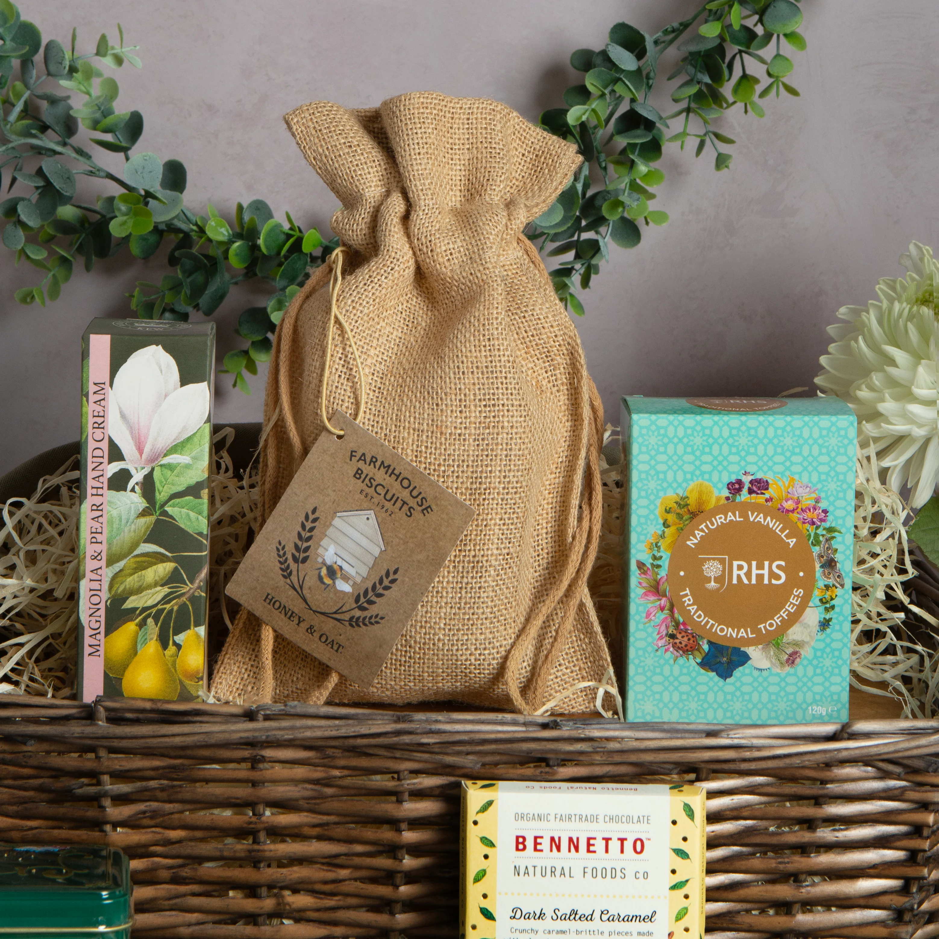 Garden Tea Break Hamper - Image 3