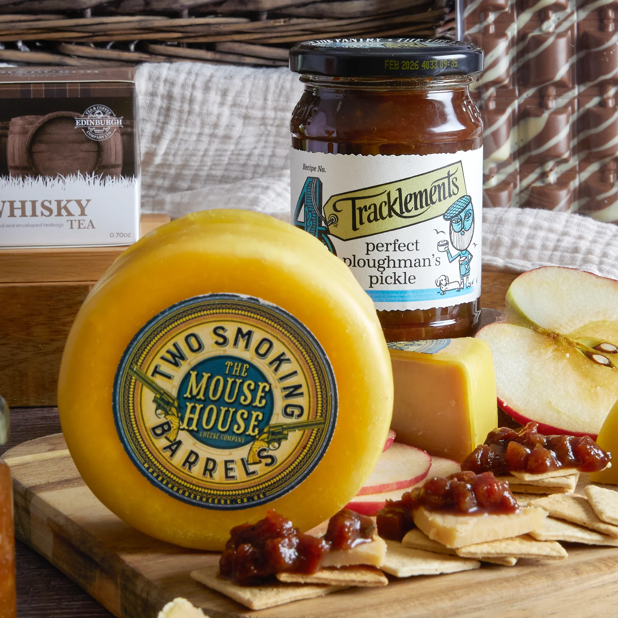 Gentleman's Tea Beer Hamper - Image 3