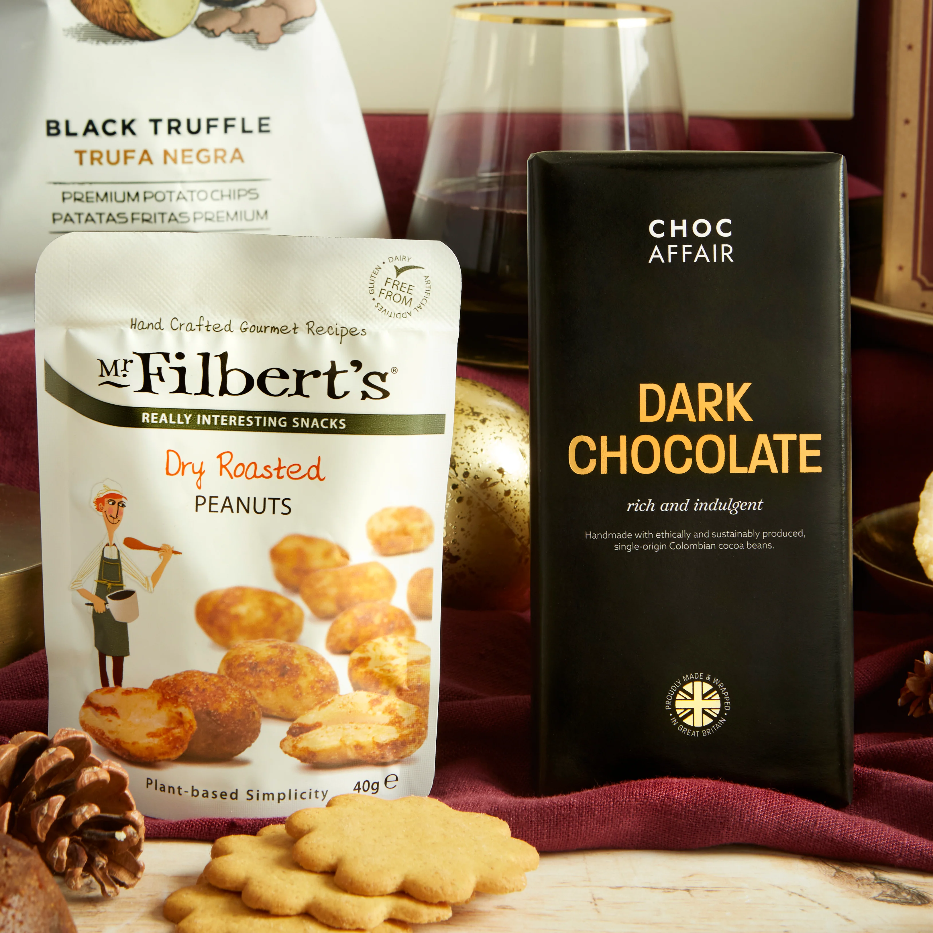 Red Wine & Festive Treats Hamper (Vegan) - Image 10