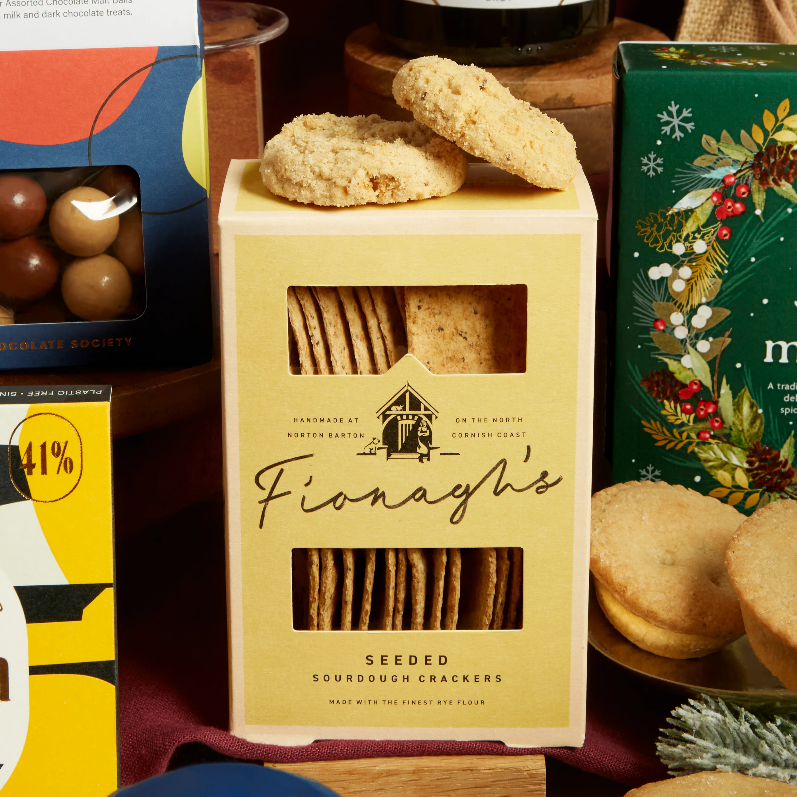 The Christmas Celebration Hamper - Image 17