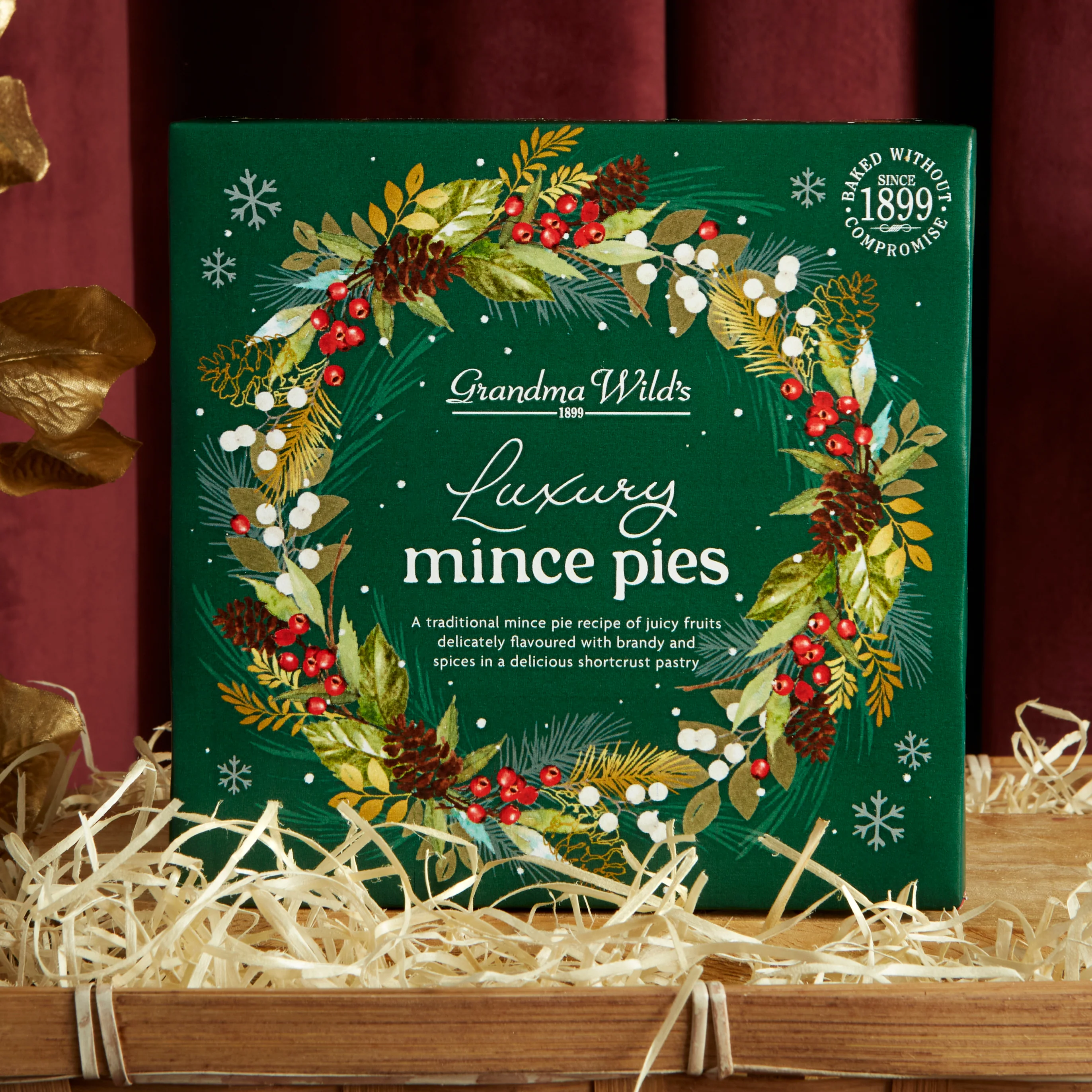 The Classic Christmas Food & Wine Hamper - Image 6