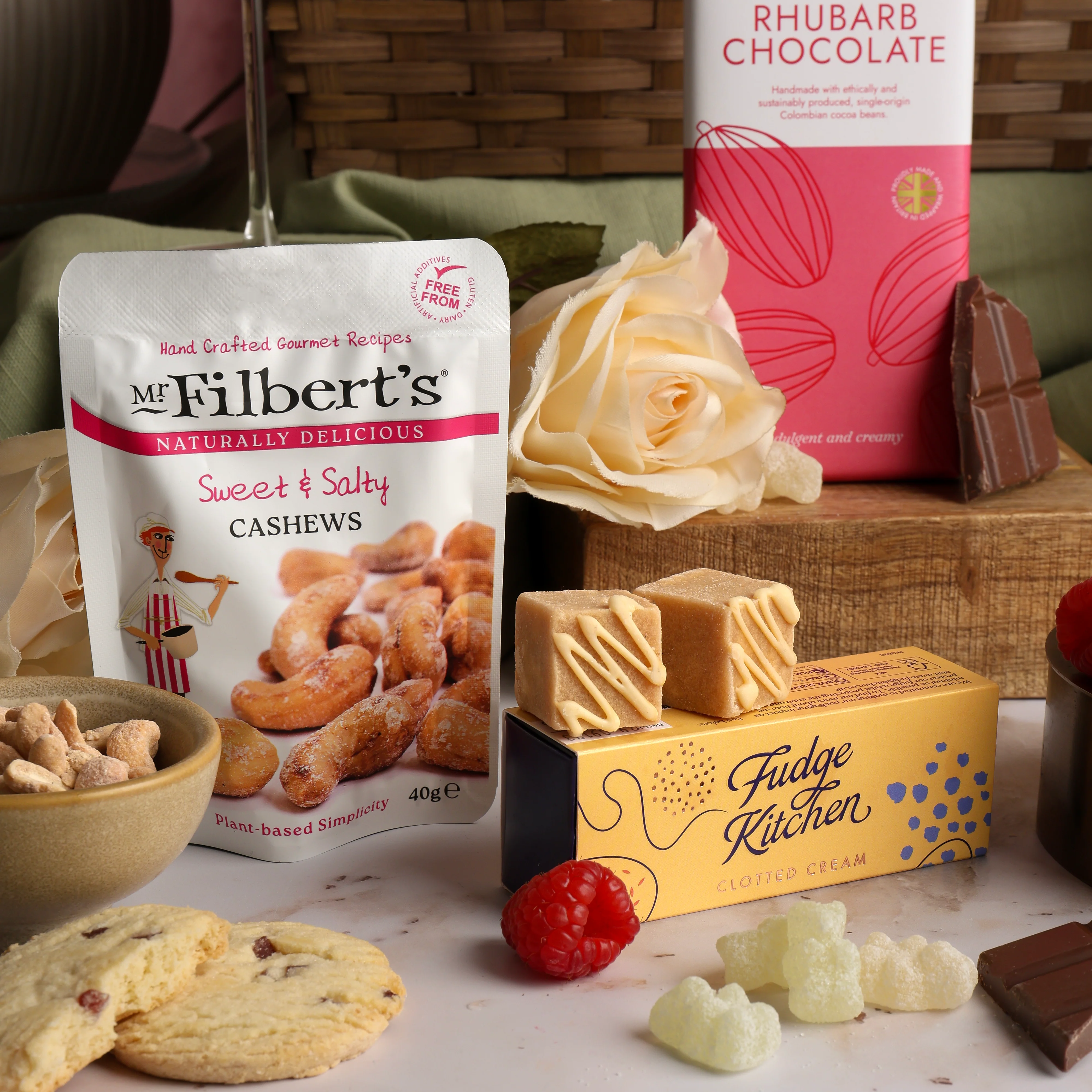 The Pink Gin Gift Hamper - Image 4