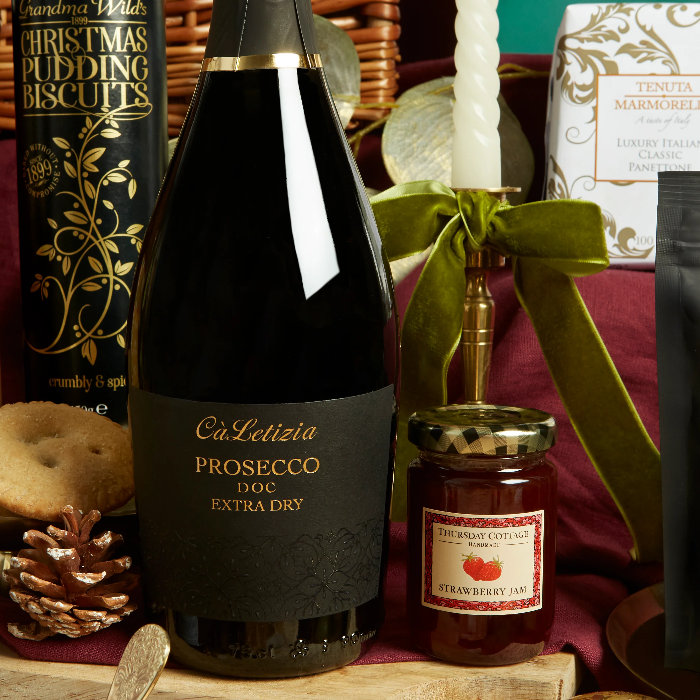 Traditional Christmas Hamper - Image 15