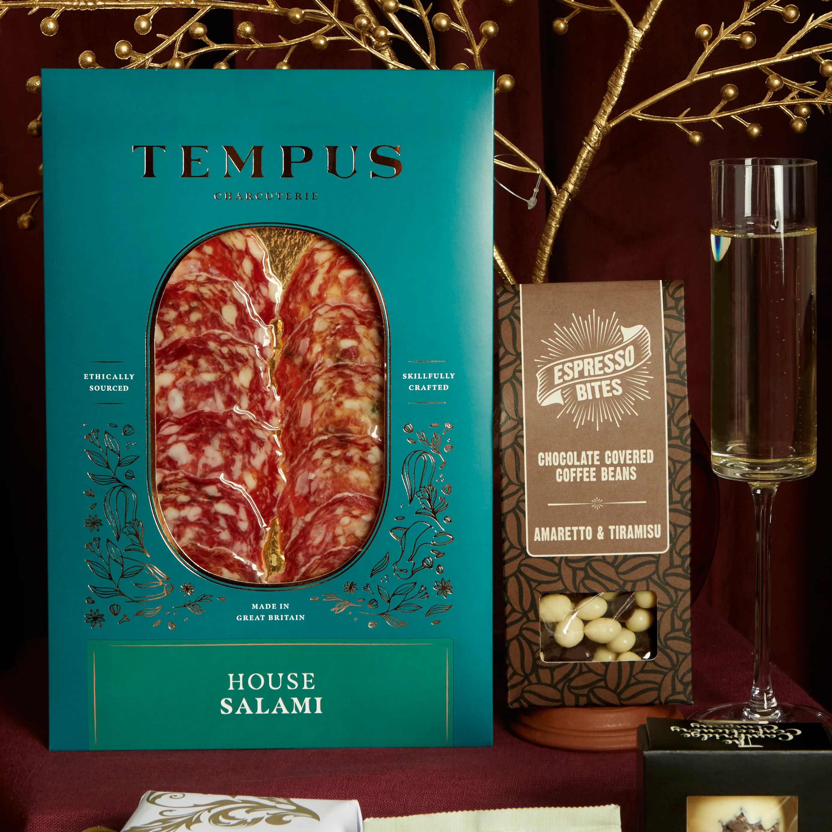 Traditional Christmas Hamper - Image 18
