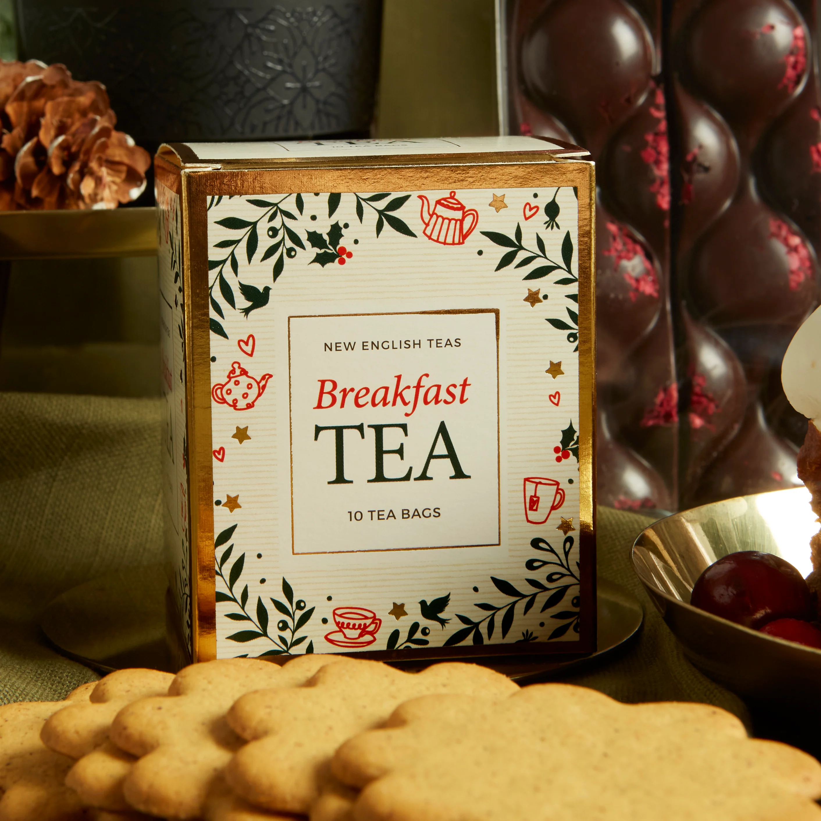 Winter Wonders Christmas Gift Basket - Image 12